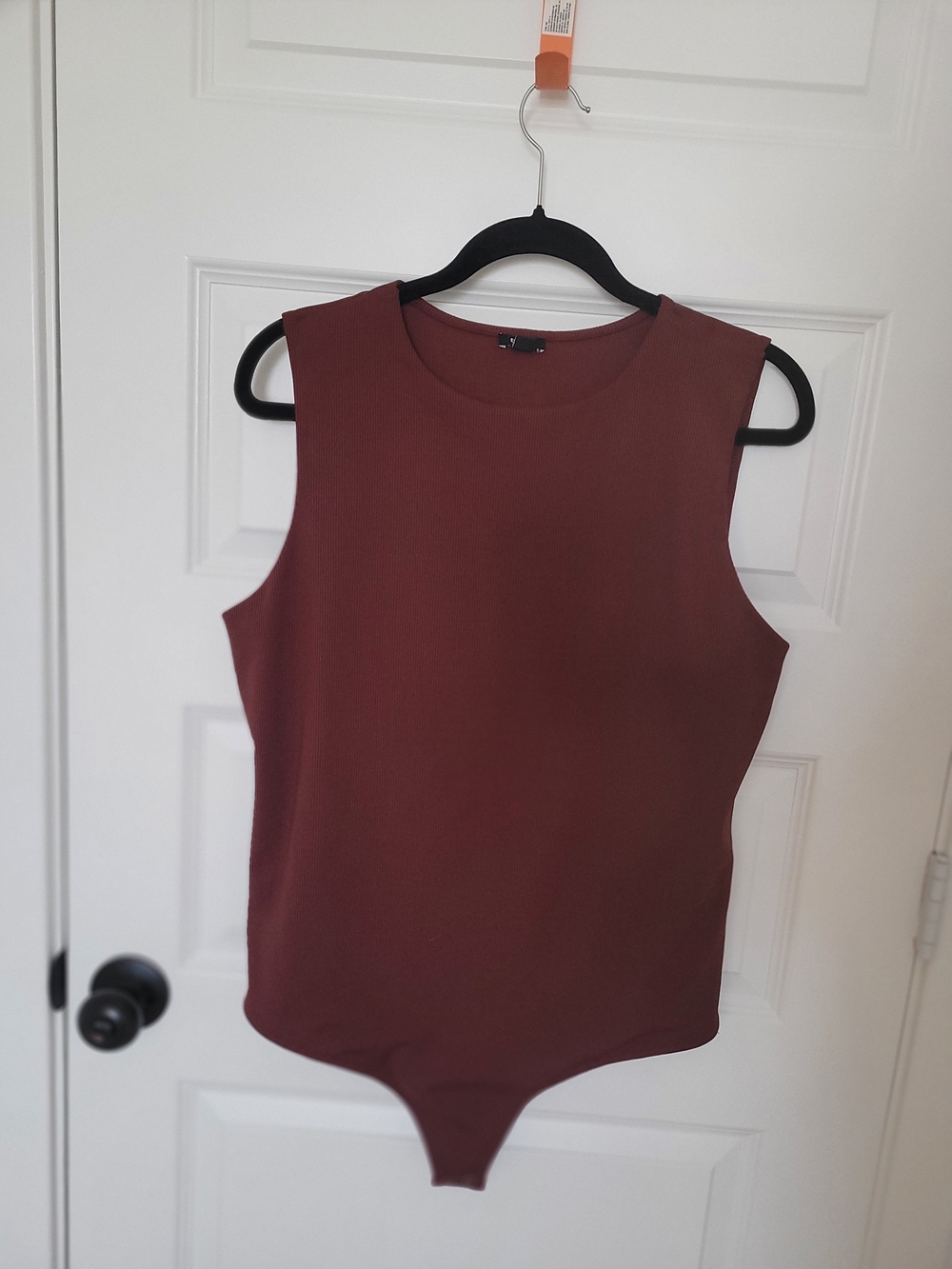Express Sleeveless Bodysuit - Burgundy